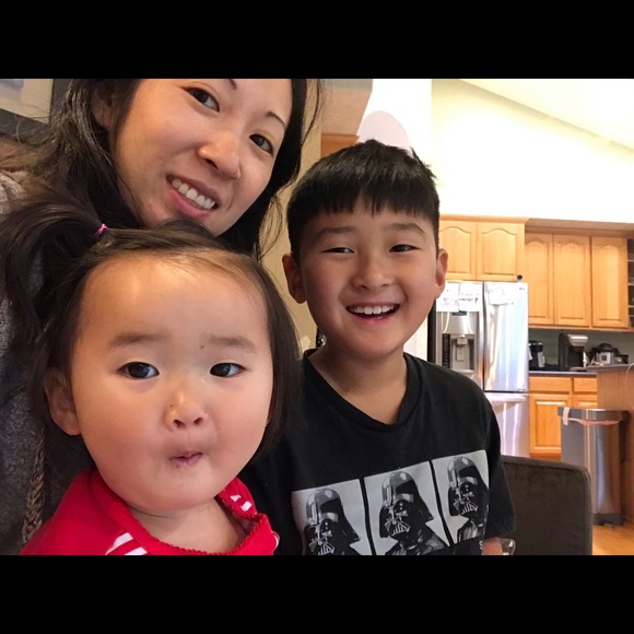 Meet your Posher, Jennifer - Picture 2 of 5